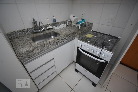 Cozinha de apartamento para alugar com 1 quarto, 30m² em Norte (águas Claras), Brasília