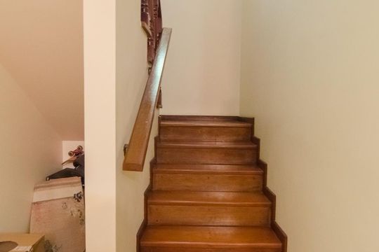 Escadas de casa à venda com 4 quartos, 250m² em Interlagos, São Paulo