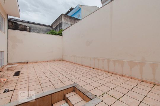 Quintal dos fundos de casa à venda com 3 quartos, 450m² em Chácara Belenzinho, São Paulo