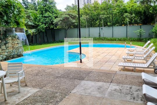 Área comum - Piscina de apartamento à venda com 4 quartos, 300m² em Vila Suzana, São Paulo