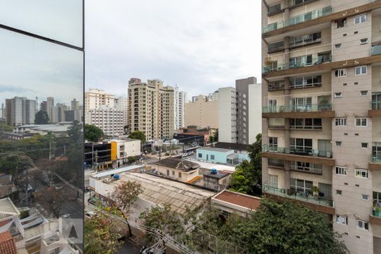 Vista de kitnet/studio para alugar com 1 quarto, 30m² em Paraíso, São Paulo