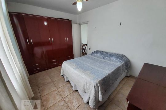 Quarto 1 de apartamento para alugar com 2 quartos, 42m² em Taquara, Rio de Janeiro