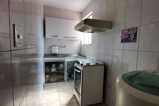 Cozinha de apartamento para alugar com 2 quartos, 42m² em Taquara, Rio de Janeiro