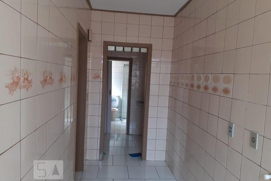 Cozinha de apartamento à venda com 2 quartos, 51m² em Padre Reus, São Leopoldo