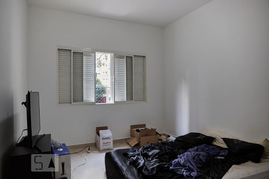 Banheiro do Quarto 2 de casa à venda com 2 quartos, 102m² em Vila Romana, São Paulo