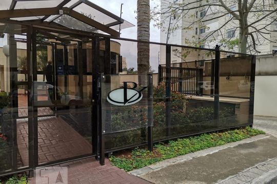 Fachada Condomínio de apartamento à venda com 3 quartos, 103m² em Vila Suzana, São Paulo