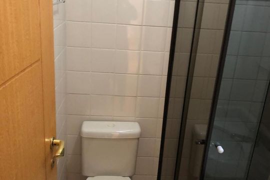 Banheiro de apartamento para alugar com 2 quartos, 47m² em Vila Cruz das Almas, São Paulo