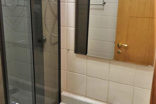 Banheiro de apartamento para alugar com 2 quartos, 47m² em Vila Cruz das Almas, São Paulo