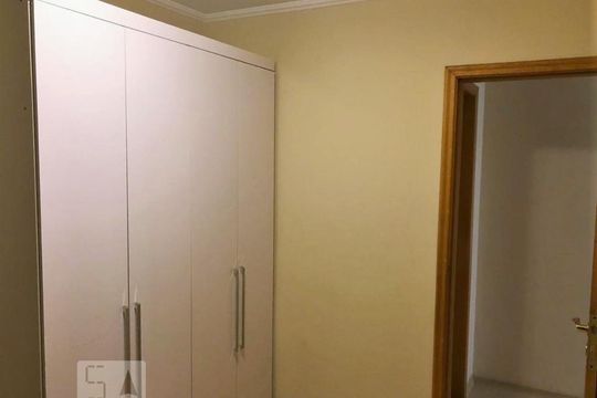 Quarto de apartamento para alugar com 2 quartos, 47m² em Vila Cruz das Almas, São Paulo
