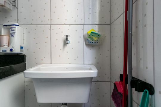 Área de Serviço de apartamento à venda com 2 quartos, 55m² em Fernão Dias, Belo Horizonte