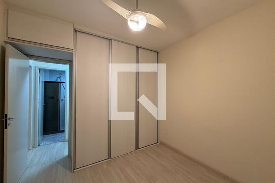 Suíte de apartamento para alugar com 2 quartos, 78m² em Taquara, Rio de Janeiro