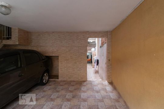 Garagem de casa para alugar com 2 quartos, 30m² em Jardim Hercilia, São Paulo