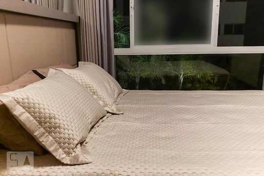 Quarto de apartamento para alugar com 2 quartos, 100m² em Agronômica, Florianópolis