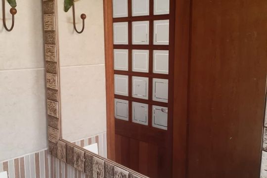 Banheiro de casa à venda com 4 quartos, 192m² em Vila Firmiano Pinto, São Paulo