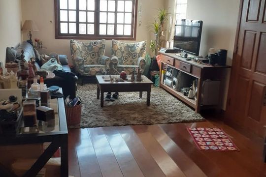 Sala de casa à venda com 4 quartos, 192m² em Vila Firmiano Pinto, São Paulo