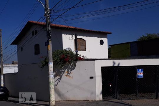 Casa à venda com 3 quartos, 125m² em Vila Santa Maria, São Paulo