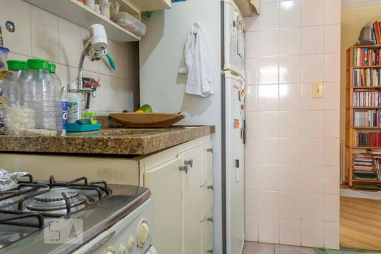 Cozinha de apartamento para alugar com 2 quartos, 69m² em Vila Andrade, São Paulo