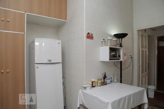 cozinha de apartamento para alugar com 3 quartos, 125m² em Tijuca, Rio de Janeiro