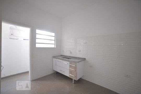 Cozinha de apartamento para alugar com 2 quartos, 73m² em Aclimação, São Paulo
