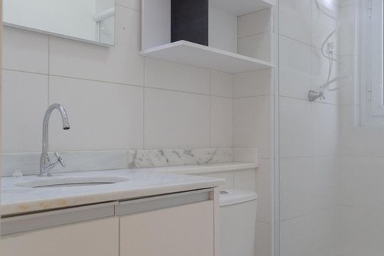 Banheiro de kitnet/studio à venda com 1 quarto, 35m² em Consolação, São Paulo