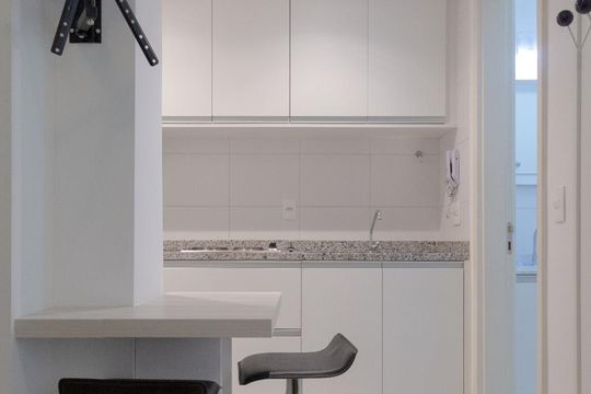 Cozinha de kitnet/studio à venda com 1 quarto, 35m² em Consolação, São Paulo
