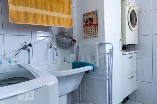 Lavanderia de apartamento à venda com 3 quartos, 195m² em Vila Mariana, São Paulo