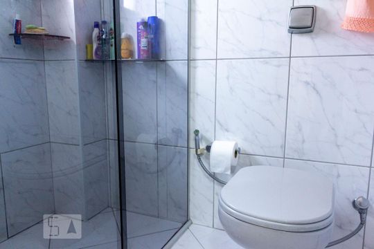 Banheiro da Suíte de apartamento à venda com 3 quartos, 195m² em Vila Mariana, São Paulo