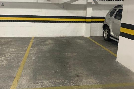 Garagem de apartamento para alugar com 1 quarto, 46m² em Centro, Curitiba