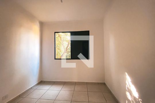 Sala de apartamento para alugar com 2 quartos, 60m² em Vila Gomes, São Paulo