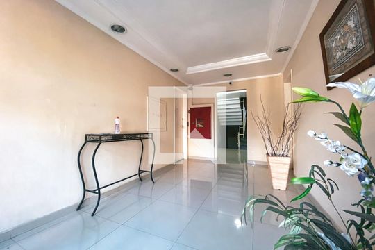 Área comum de apartamento para alugar com 2 quartos, 60m² em Vila Gomes, São Paulo