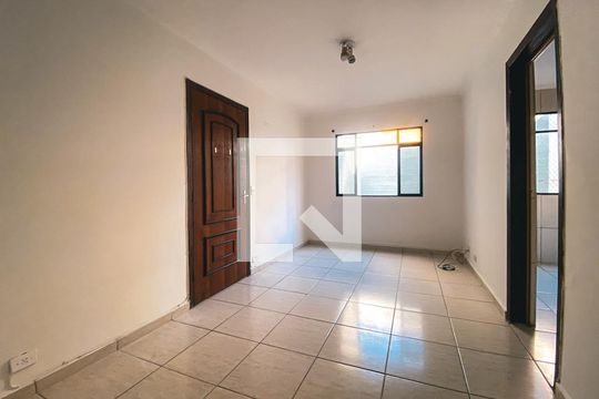 Apartamento para alugar com 2 quartos, 60m² em Vila Gomes, São Paulo