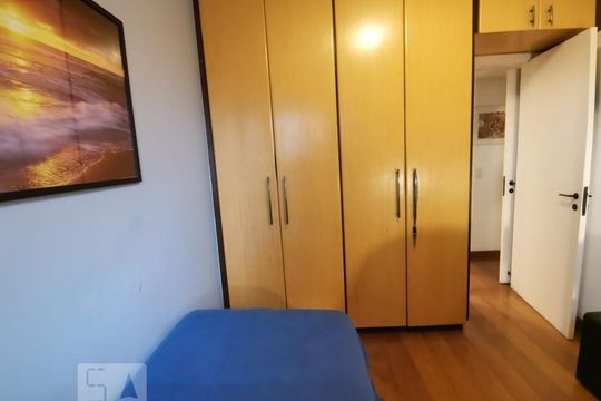 Quarto de apartamento à venda com 2 quartos, 82m² em Real Parque, São Paulo