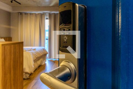 Fechadura Eletrônica de kitnet/studio à venda com 1 quarto, 29m² em Centro, São Paulo
