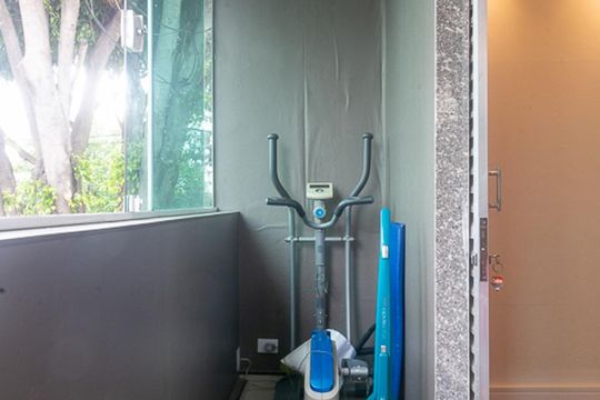 Varanda da Suíte 1 de casa à venda com 3 quartos, 228m² em Conjunto Residencial Novo Pacaembu, São Paulo