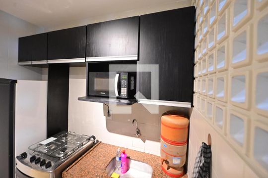 Cozinha de apartamento para alugar com 1 quarto, 62m² em Setor Bueno, Goiânia