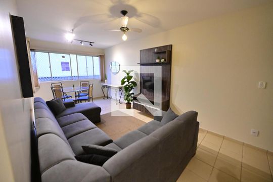 Sala de apartamento para alugar com 1 quarto, 62m² em Setor Bueno, Goiânia