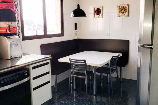 Cozinha de apartamento à venda com 3 quartos, 200m² em Jardim Avelino, São Paulo