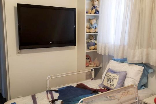 Quarto 2 de apartamento à venda com 3 quartos, 200m² em Jardim Avelino, São Paulo