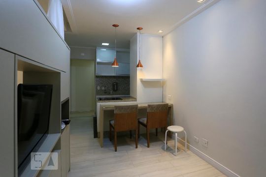 Sala de kitnet/studio à venda com 1 quarto, 43m² em Jardim Ampliação, São Paulo