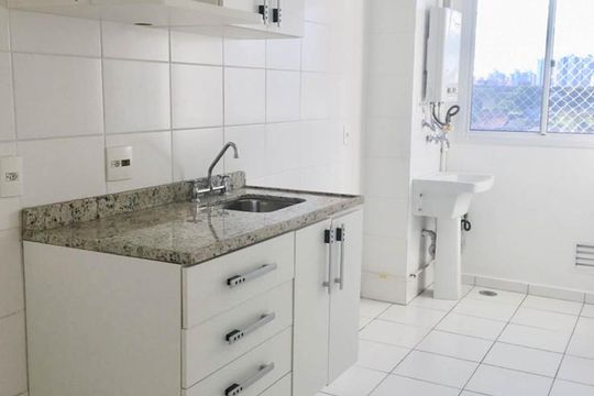 Cozinha de apartamento à venda com 2 quartos, 53m² em Guaiaúna, São Paulo