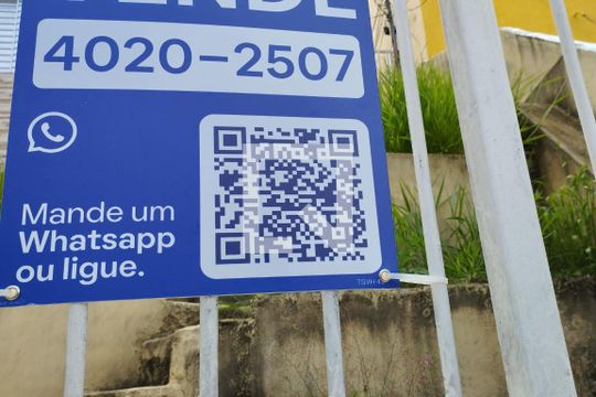 Fachada de casa à venda com 2 quartos, 80m² em Água Fria, São Paulo