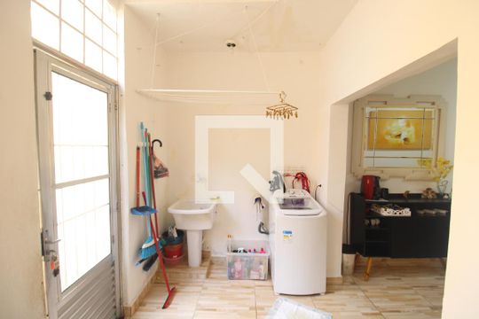 Sala / Cozinha / Área de Serviço de casa à venda com 2 quartos, 80m² em Água Fria, São Paulo