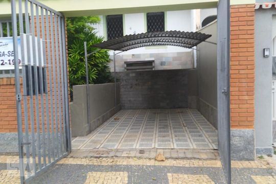Garagem de casa à venda com 3 quartos, 50m² em Conjunto Habitacional Vila Santana (sousas), Campinas