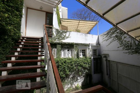 Entrada de casa à venda com 5 quartos, 800m² em Vila Morumbi, São Paulo