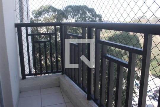 Varanda de apartamento para alugar com 2 quartos, 64m² em Vila Albano, São Paulo