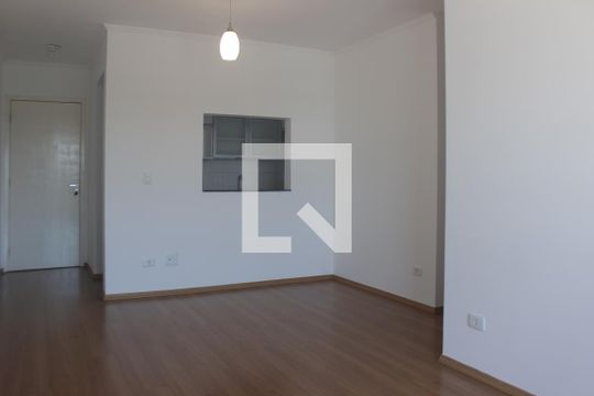 Sala de apartamento para alugar com 2 quartos, 64m² em Vila Albano, São Paulo