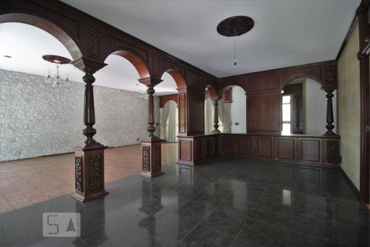 Sala de casa para alugar com 5 quartos, 500m² em Vila Morumbi, São Paulo