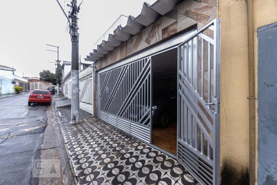 Fachada de casa à venda com 4 quartos, 190m² em Jardim Vila Formosa, São Paulo