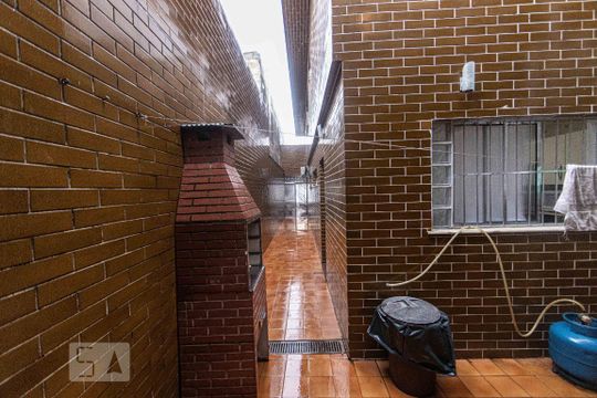 Vista Quarto de Serviço de casa à venda com 4 quartos, 190m² em Jardim Vila Formosa, São Paulo