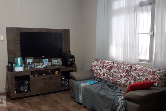 Casa à venda com 3 quartos, 620m² em Ferreira, São Paulo